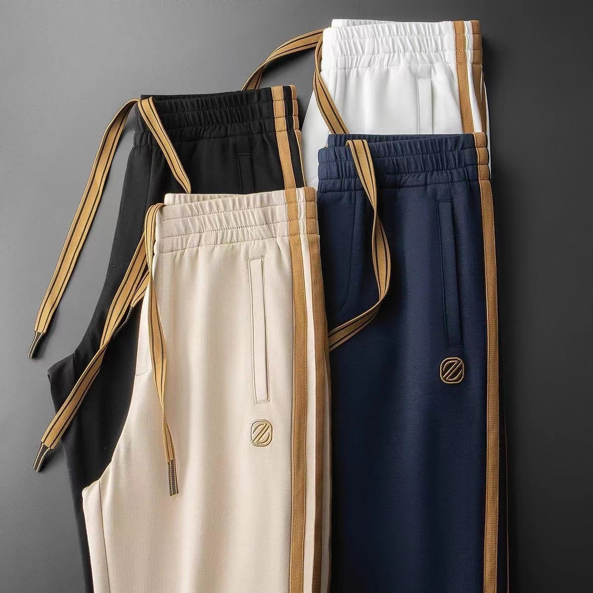 Light-luxury Blue Side Stripes In A Contrasting Color Slim-fit Casual Style